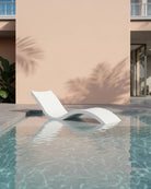 Signature Chaise - Acacia Garden Center