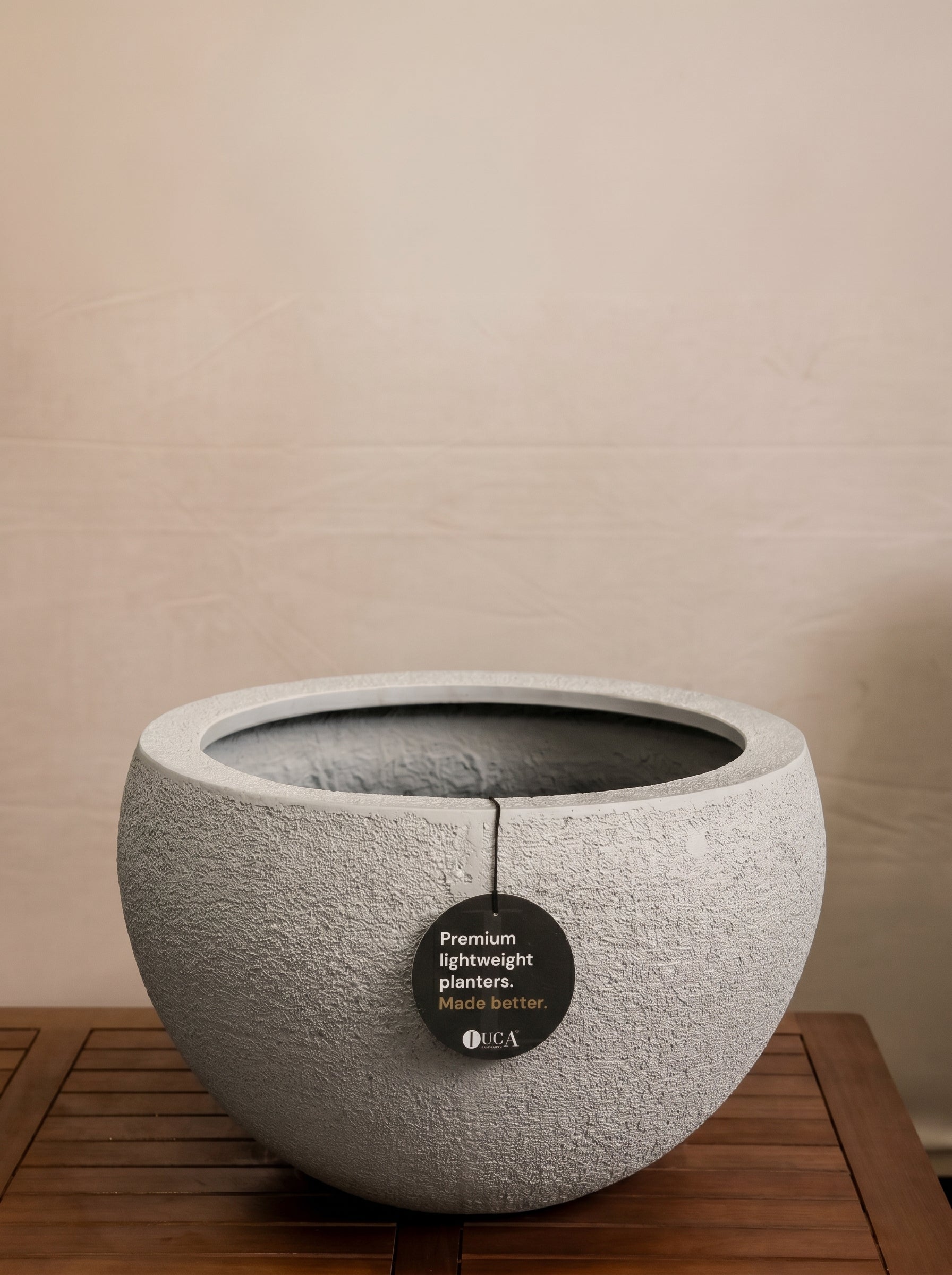 Struttura Elena Bowl | Sculptural Wide Bowl, Dia. 50–120 cm - Acacia Garden Center