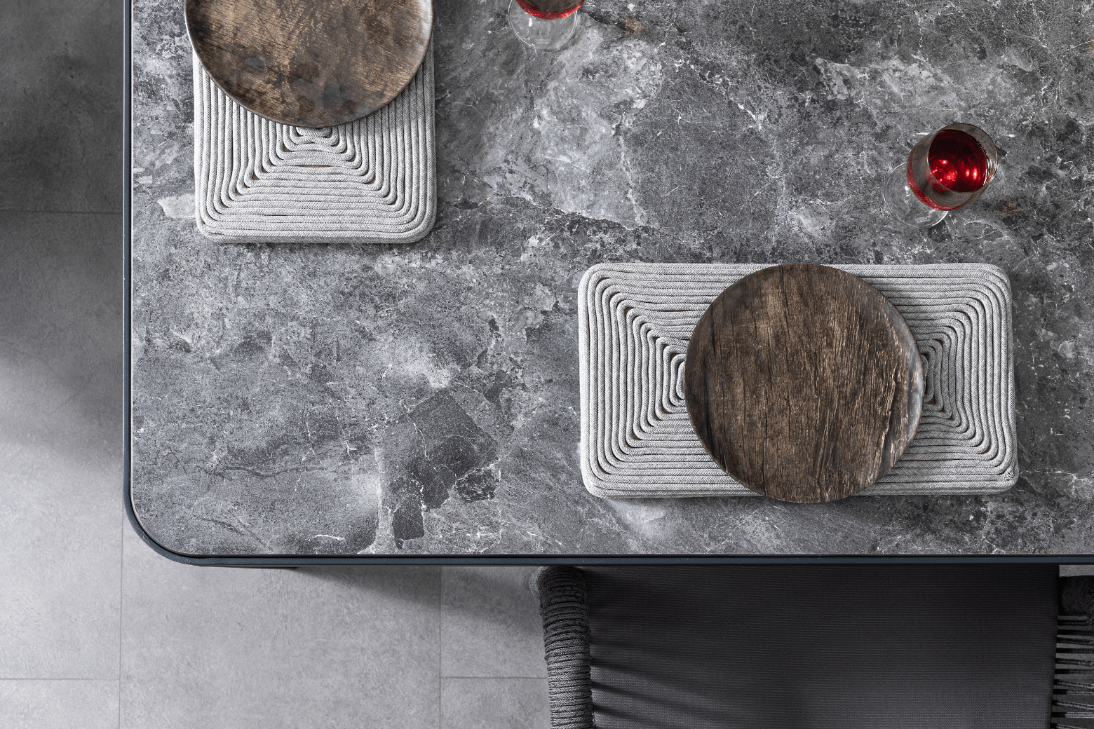 Terrazi Aston Dining Set Anthracite - Acacia Garden Center