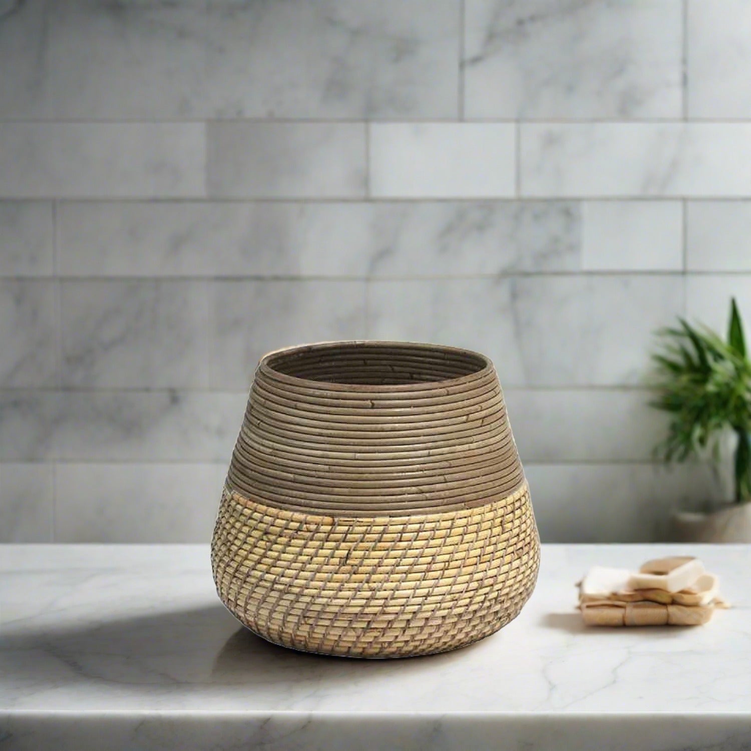 Van der Leeden Basket Lombok 302443 D27X40X33cm Grey/Blond - Acacia Garden Center