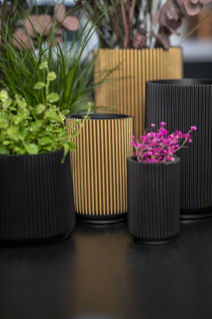 Vase, High Groove - Acacia Garden Center